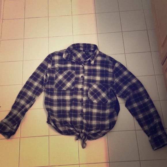 DREW Tops - White and black plaid top